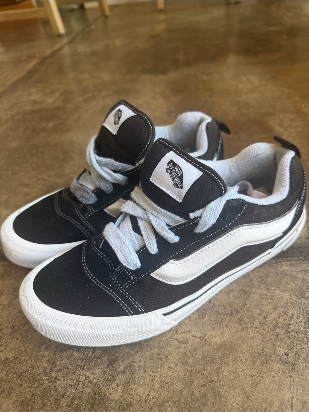 Vans Kids Black and White Old Skool Low-Top Sneakers